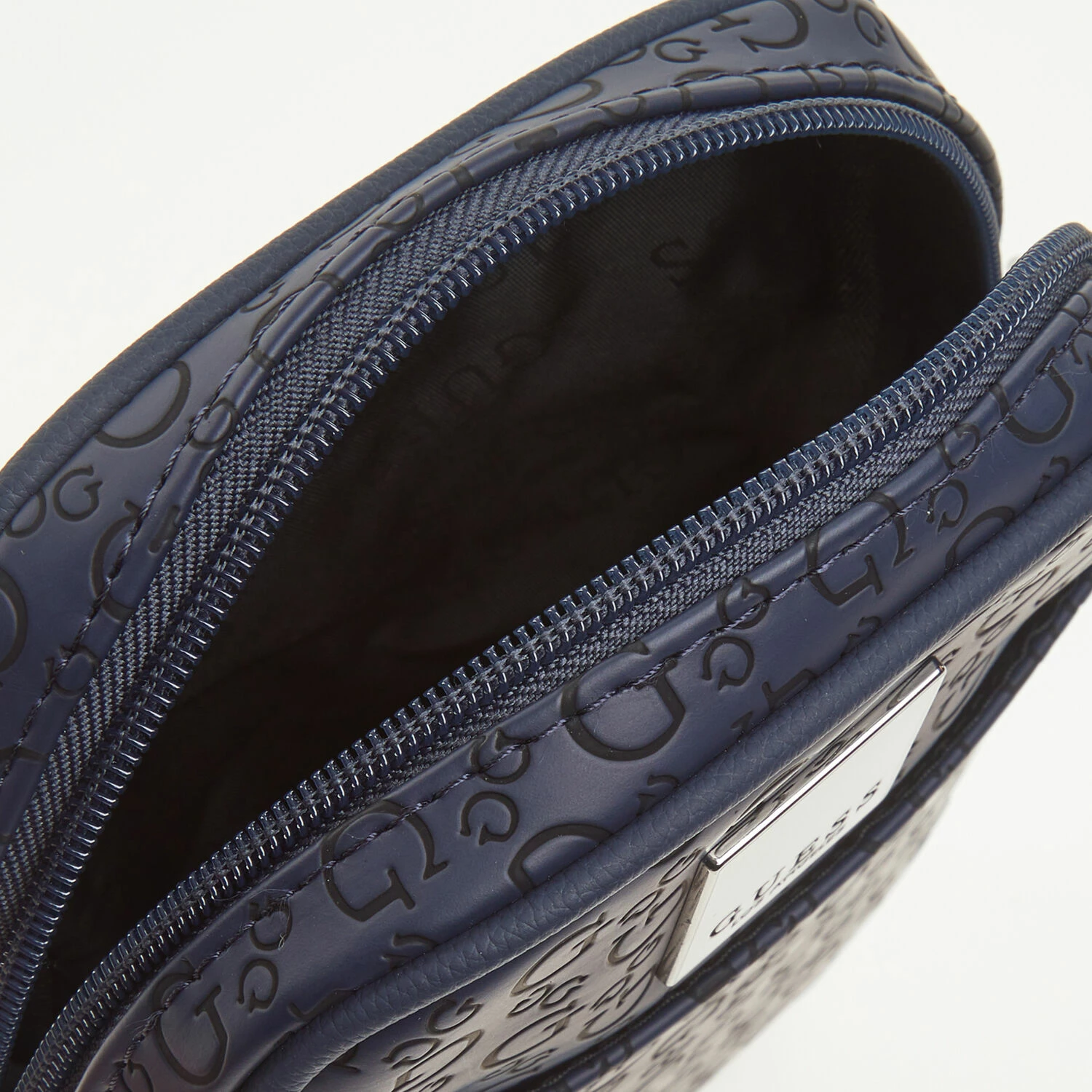 Guess Navy Logo Cross Body Bag 3 Guess Navy Logo Cross Body Bag - Image 3