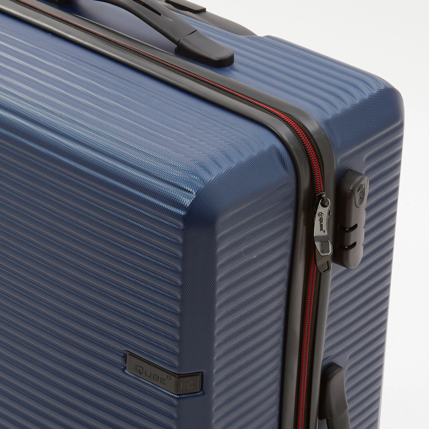 Qube Navy Collinear II Hardshell Suitcase 3 Qube Navy Collinear II Hardshell Suitcase - Image 3