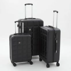 Bon Gout Black Singapore Hardshell Suitcases